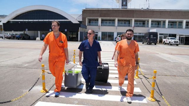El equipo de ablacionistas llegó este lunes al aeropuerto con los órganos que se donaron.