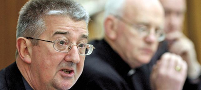 La Iglesia Cat&oacute;lica irlandesa ocult&oacute; abusos de ni&ntilde;os durante 30 a&ntilde;os
