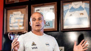 El entrenador de Los Pumitas brindó una charla técnica en el CAE.