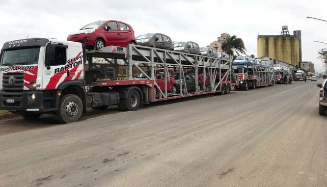 Suman autos de importación en  la Zona Franca  y en el Puerto