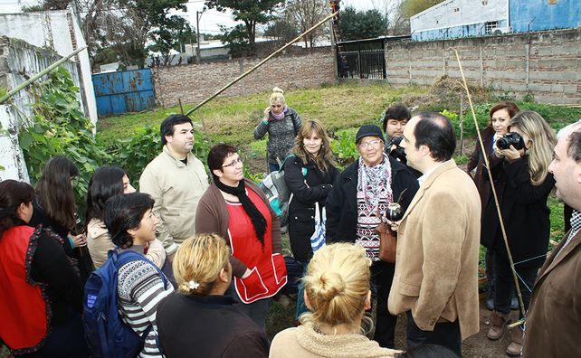 La huerta urbana del Solar de Juventud del Norte ya comercializa su producción