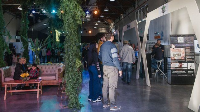 Finaliza en Paraná la Expo Industrial en la Sala Mayo