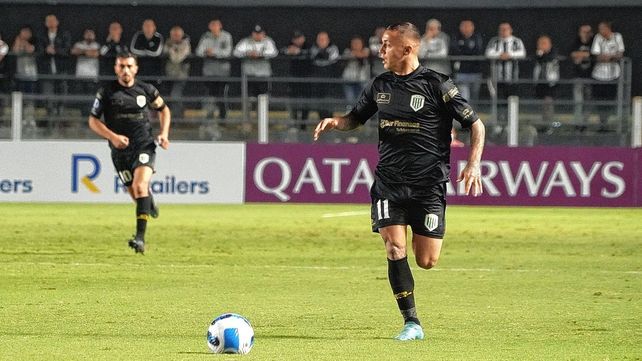 Banfield y una igualdad en Brasil.