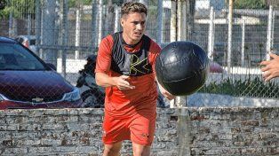 Gastón Novero se integró este lunes al plantel de Patronato.