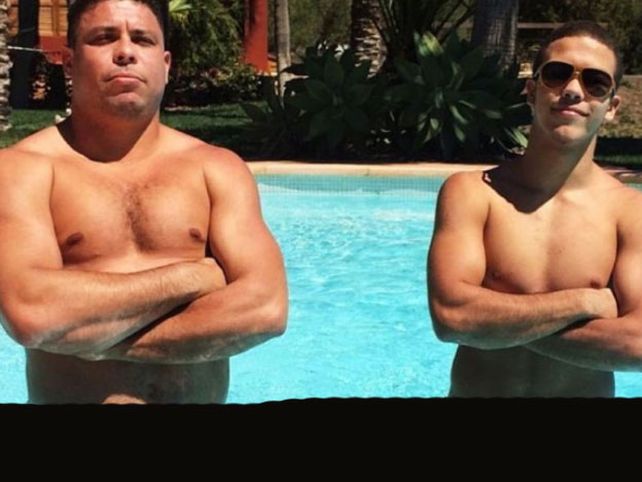 Fotos: el hijo de Ronaldo, de 14 años, con una maestra