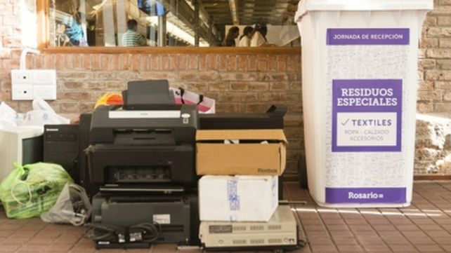 aparatos viejos. Jornada para descartar la basura electrónica.