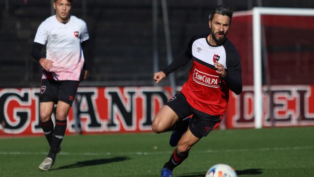 Nacho Scocco marcó cuatro goles en los partidos de pretemporada.