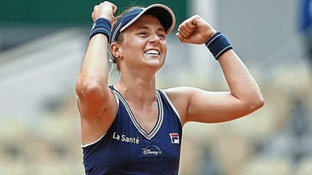 Nadia Podoroska juega este viernes una de las semifinales del WTA 40 de México.