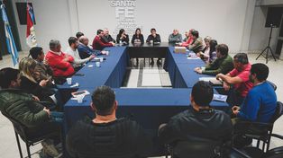 Festram inició las negociaciones para aplicar la revisión salarial