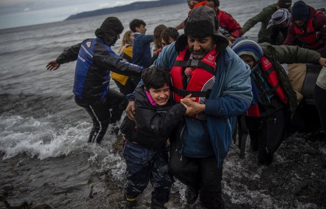 Drama. Refugiados afganos desembarcan en Lesbos