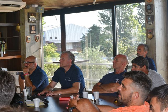 Exitosa concentración de árbitros en Rosario