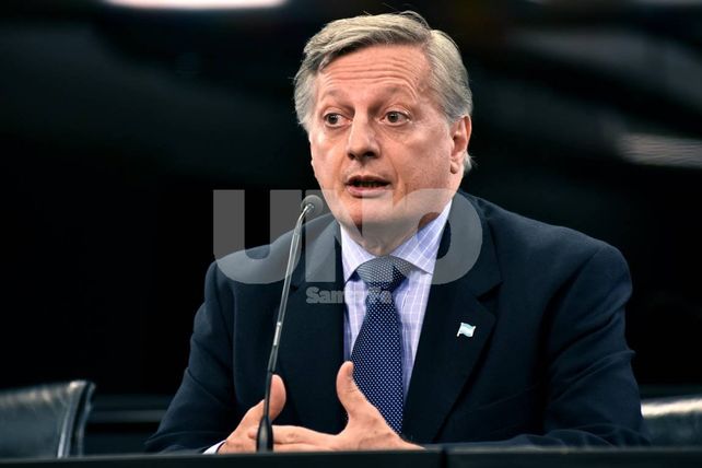 En el ojo de la tormenta. Los aumentos que ordenó Aranguren deben retrotraerse