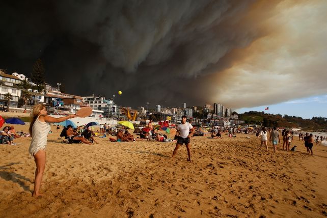 Al menos 19 muertos en Chile por incendios en la zona de Valparaiso