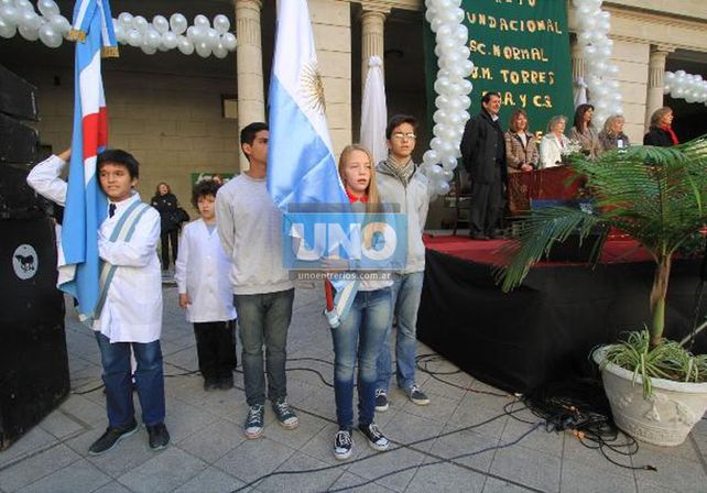 La Escuela Normal de Paraná ya festeja sus 145 años de historia