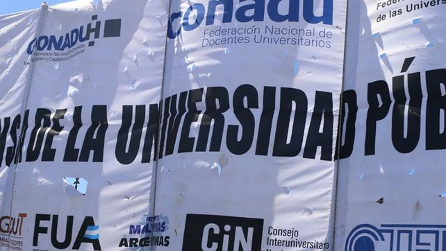 El vicerrector de UBA