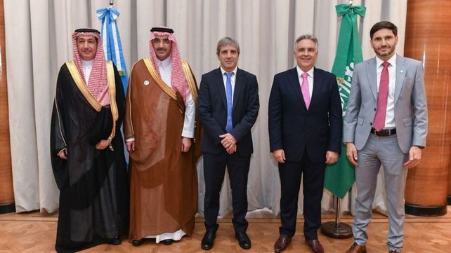 Avanza el préstamo Saudí por 100 millones de dólares para la constucción del Acueducto Biprovincial