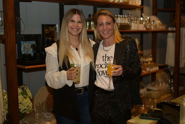 Josefina Marcus y  Sofia Lorantini.