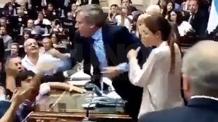 La violenta reacción de Emilió Monzó con Leopoldo Moreau
