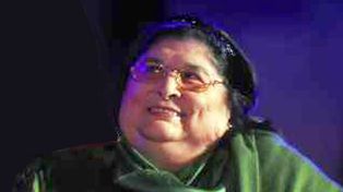 Contin&uacute;a siendo muy grave el estado de salud de Mercedes Sosa