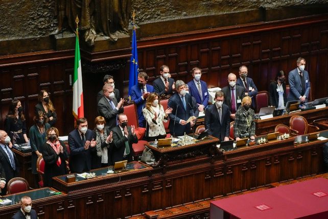 El Parlamento italiano reeligió a Sergio Mattarella como presidente del país