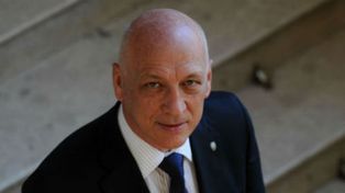 Antonio Bonfatti: Sólo evaluamos bonos para financiar mega obras