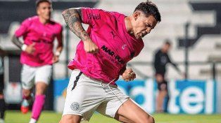 Bonazzola: Neris ya fue intimado para entrenar