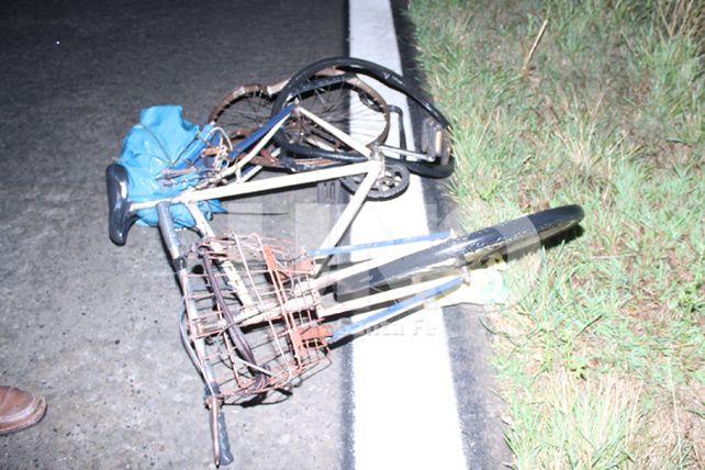 Murió un hombre de 60 años bajo las ruedas de un camión en Recreo