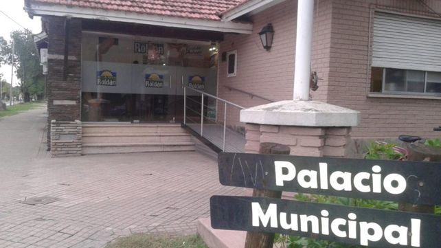Roldán pasó a repartir la tasa cada tres meses y apunta a que el vecino se adhiera a la opción digital.