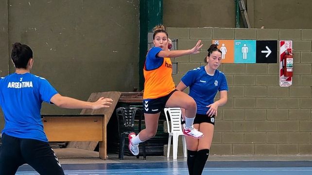 La Selección Argentina Femenina de Handball ultima detalles para el Preolímpico de España. 