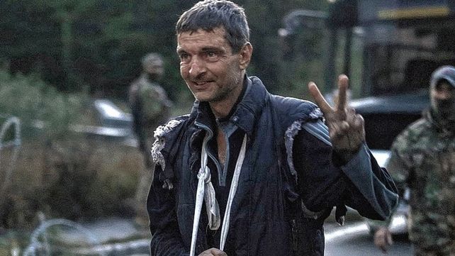 Militares rusos y ucranianos regresan a sus casas tras canje de prisioneros de guerra. La tensión en la zona sigue a pesar del gesto.&nbsp;