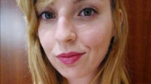 Fue al médico y la diagnosticó como no bien follada
