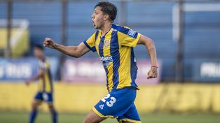 Igancio Moreno marcó ante Lanús sus primeros dos goles con la camiseta de Central.