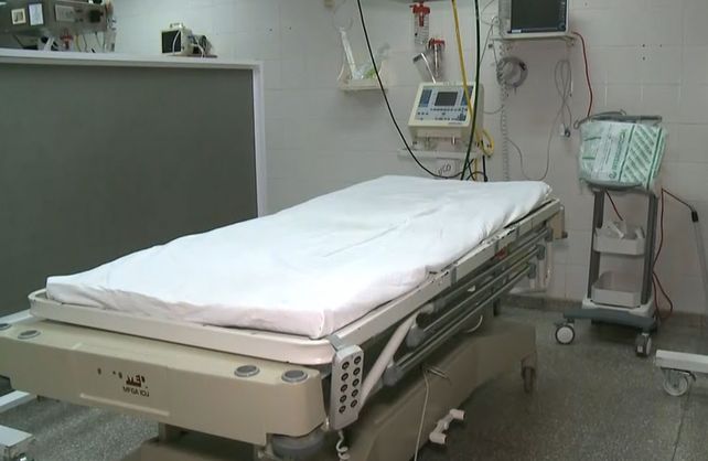 Cuántas camas críticas hay en Santa Fe