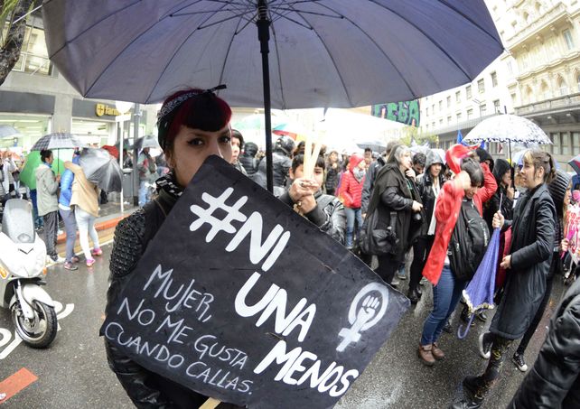 La lluvia no impidió la multitudinaria convocatoria en Capital.