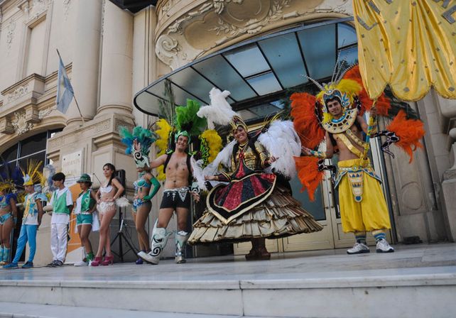 Carnavales entre Todos: habrá colectivos especiales para el regreso