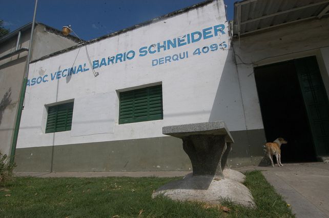 Saqueada. La vecinal ubicada en Derqui 4.095 fue robada en varias ocasiones.