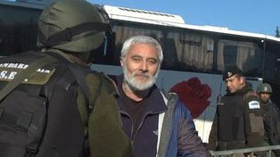 Echaron al militar de civil que ordenó bajar a palazos a un automovilista en una protesta