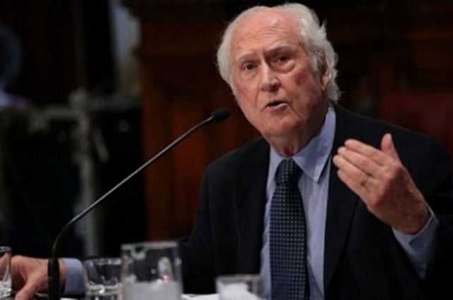 Pino Solanas desarrolló una intensa trayectoria en el cine y en la política. Murío a los 84 años tras estar internado con coronavirus en Francia.&nbsp;