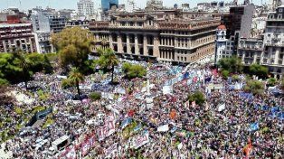Marcha: Intiman a gremios a pagar por el operativo seguridad