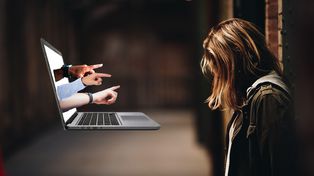 Maltrato en las redes sociales: el costo mental que provoca el ciberbullying