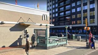 Discutió con un empleado de McDonalds porque las papas estaban frías y le pegó un tiro