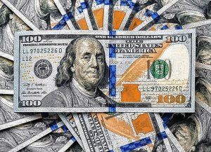 Dólar blue: a cuánto cotizó en el inicio de la semana
