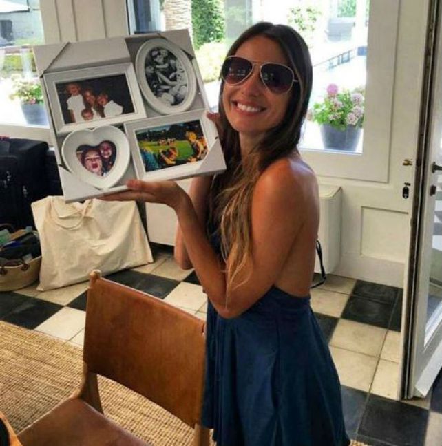Pampita se reencontró con sus hijos tras las vacaciones y lo celebró a puro baile