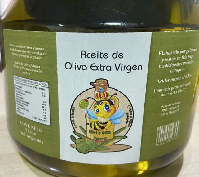 La Anmat prohibi&oacute; la comercializaci&oacute;n del aceite de oliva riojano "Miel y Oliva Rosario"