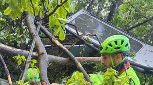 Tragedia en Nápoles: cuatro muertos tras desplomarse la cabina de un teleférico