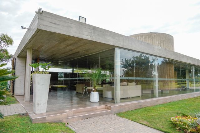 El crematorio funciona hace algo más de una semana, integrado al resto de los servicios de El Prado.