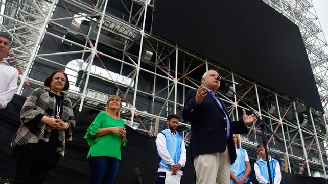 El gobernador recorrió hoy las obras del Museo del Deporte