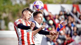 Gimnasia rescató un punto ante Barracas que lo aleja de la lucha por el título