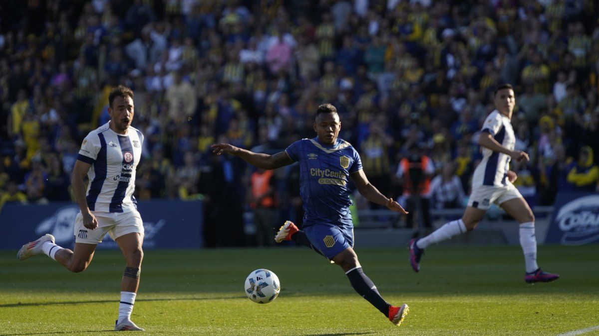 Rosario Central y Talleres empataron en un partido cambiante