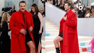 El actor chileno Pedro Pascal se robó todas las miradas al aparecer con un arriesgado outfit de Valentino en la Met Gala 2023.
